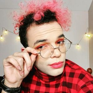 Meet your Posher, Jynn